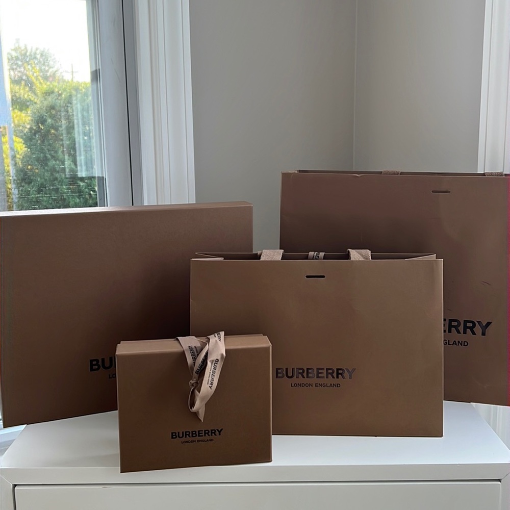 Burberry gift boxes and gift bags